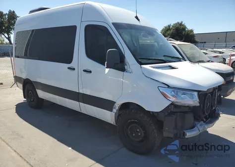 2019 Mercedes-Benz Sprinter 2500/3500 z USA, uszkodzony, nr VIN WDZPF0CD7KP187193